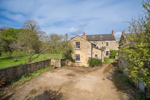 Laurel House- click for photo gallery